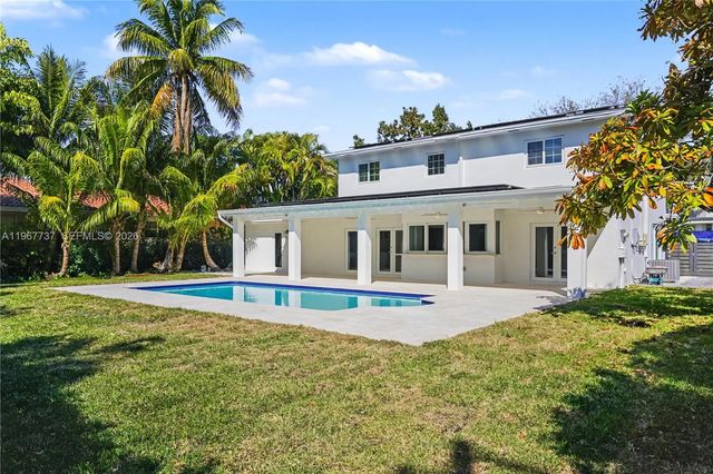 7360 Sw 128th Street, Pinecrest