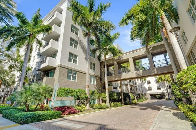 2421 Ne 65th Street #202, Fort Lauderdale