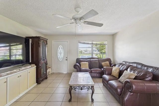 2 of 9 - 6708 Nw 57th Drive, Tamarac, FL