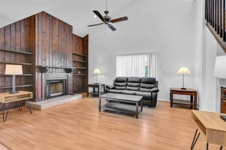 Photo of Listing #F10552755