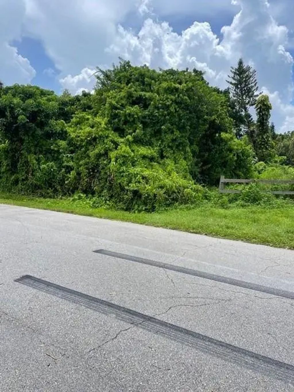 555 Sacramento Street, North Fort Myers