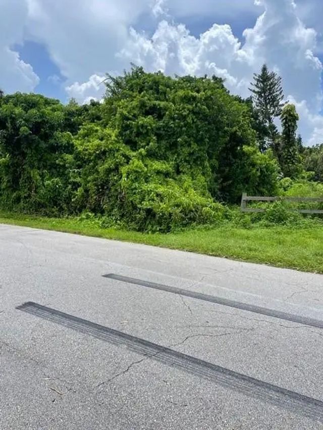 555 Sacramento Street, North Fort Myers