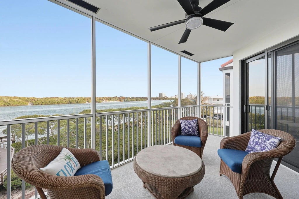 200 Waterway Road #307, Tequesta