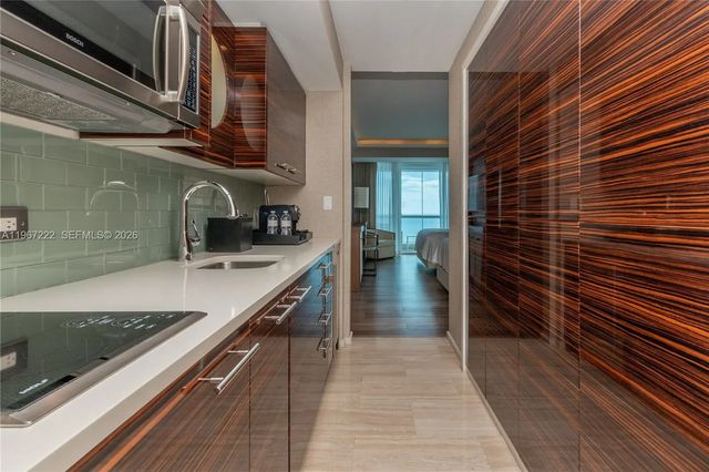 3 of 56 - 551 N Fort Lauderdale Beach Boulevard #h1715, Fort Lauderdale, FL