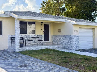 Photo of Listing #F10552623