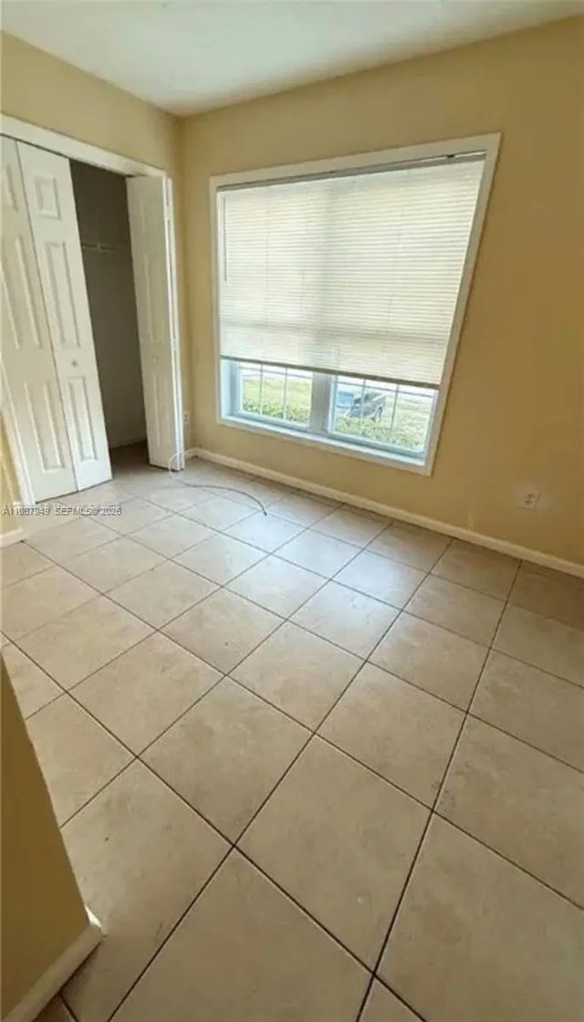 4 of 13 - 1604 Sw 44th Avenue, Fort Lauderdale, FL