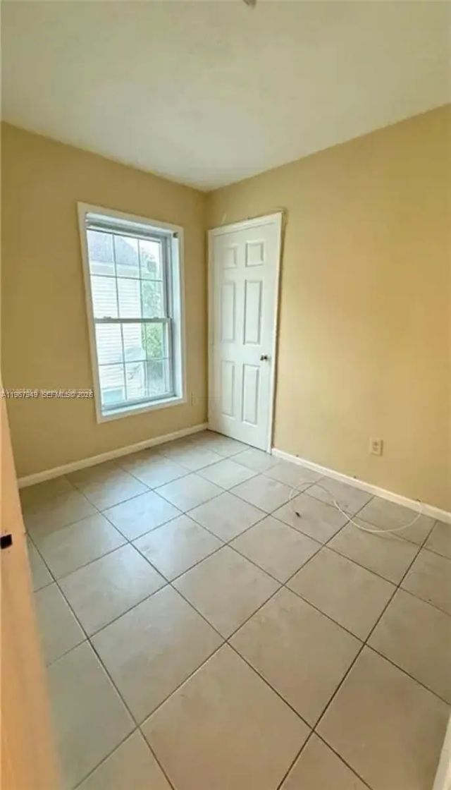 5 of 13 - 1604 Sw 44th Avenue, Fort Lauderdale, FL