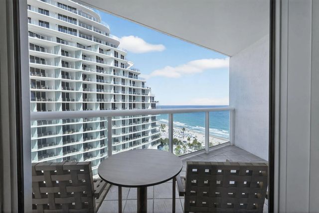 2 of 33 - 505 N Fort Lauderdale Beach Boulevard #1512, Fort Lauderdale, FL