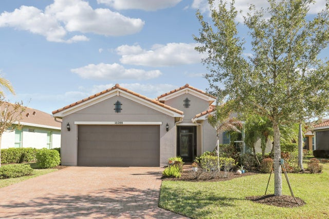 Photo of Listing #R11164805