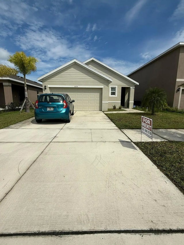 Photo of Listing #R11164808