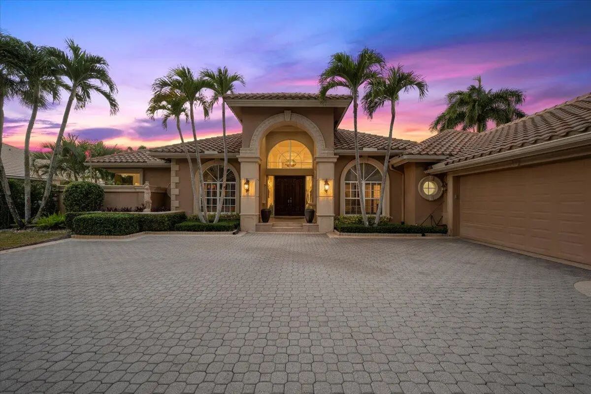 1338 Breakers West Boulevard, West Palm Beach, FL, 33411
