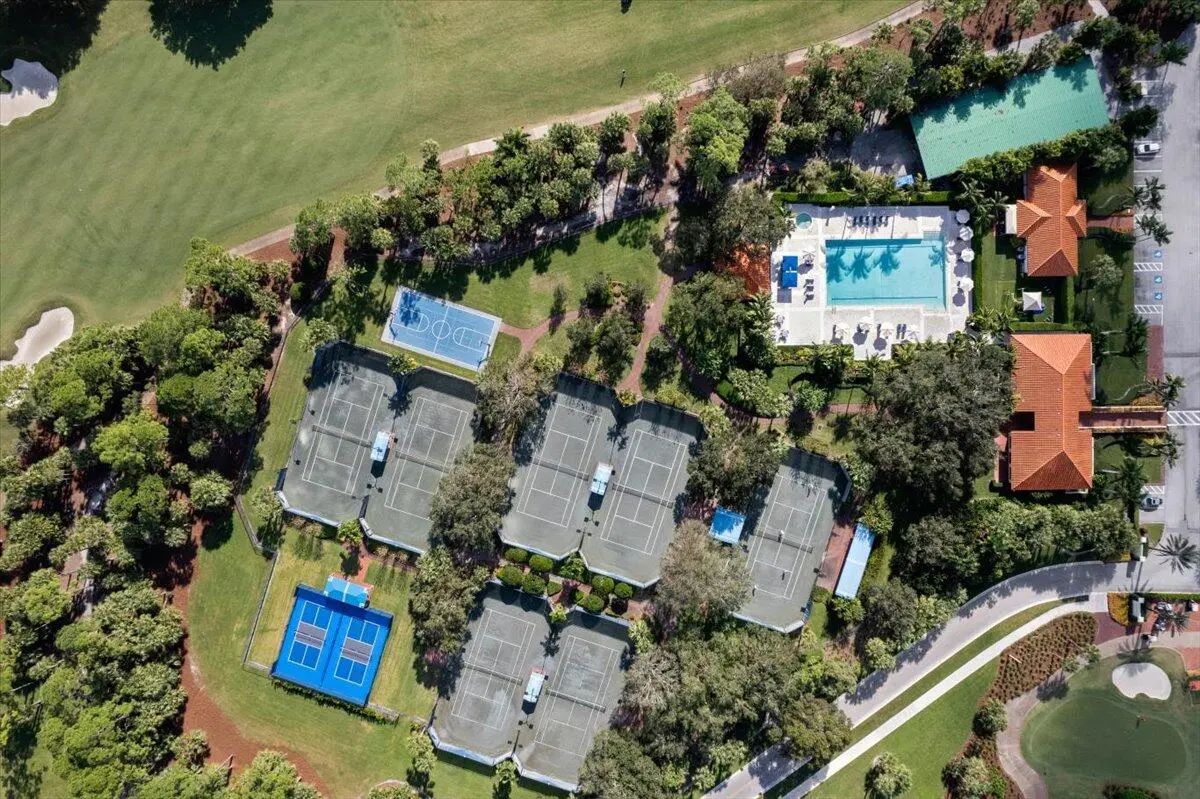 1338 Breakers West Boulevard, West Palm Beach, FL, 33411