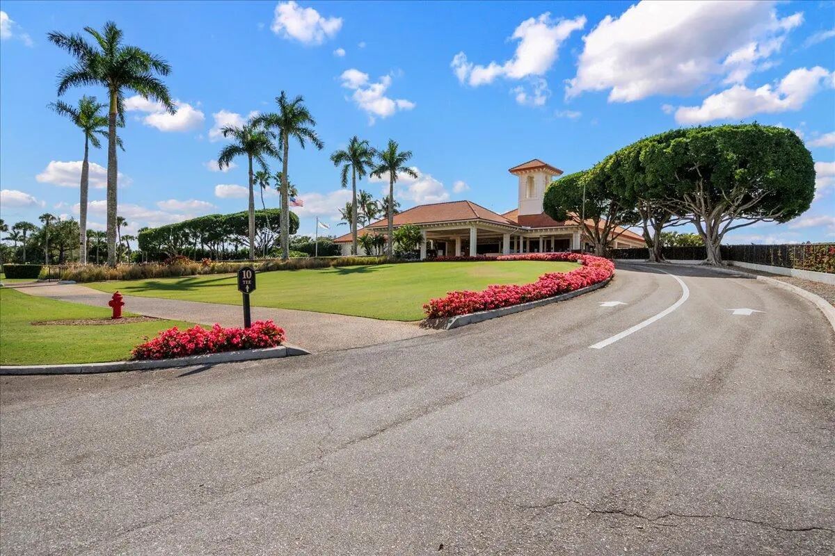 1338 Breakers West Boulevard, West Palm Beach, FL, 33411