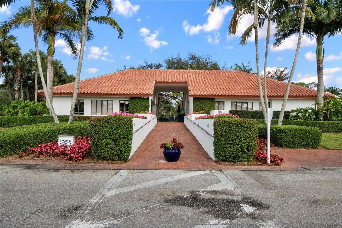 1338 Breakers West Boulevard, West Palm Beach, FL, 33411
