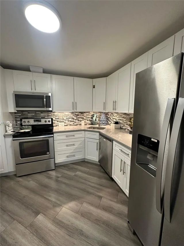 2 of 12 - 2750 Ne 183rd Street #ph07, Aventura, FL