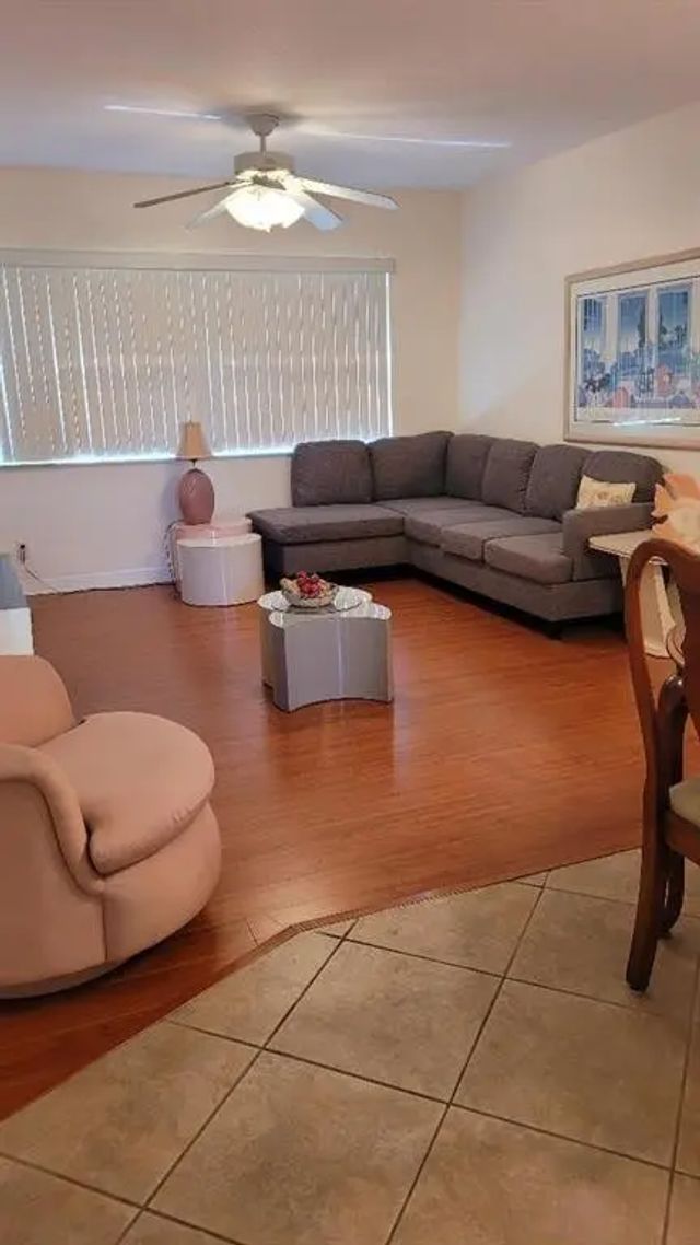5 of 8 - 3531 Nw 50th Avenue #610, Lauderdale Lakes, FL