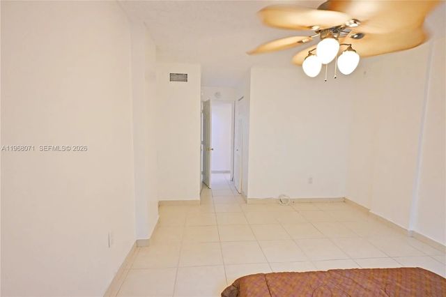 5 of 20 - 947 Lenox Avenue #203, Miami Beach, FL