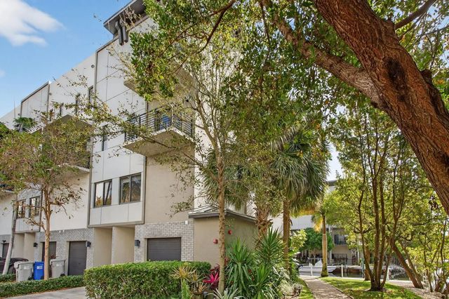 2 of 75 - 196 Se 4th Terrace #k-1, Pompano Beach, FL