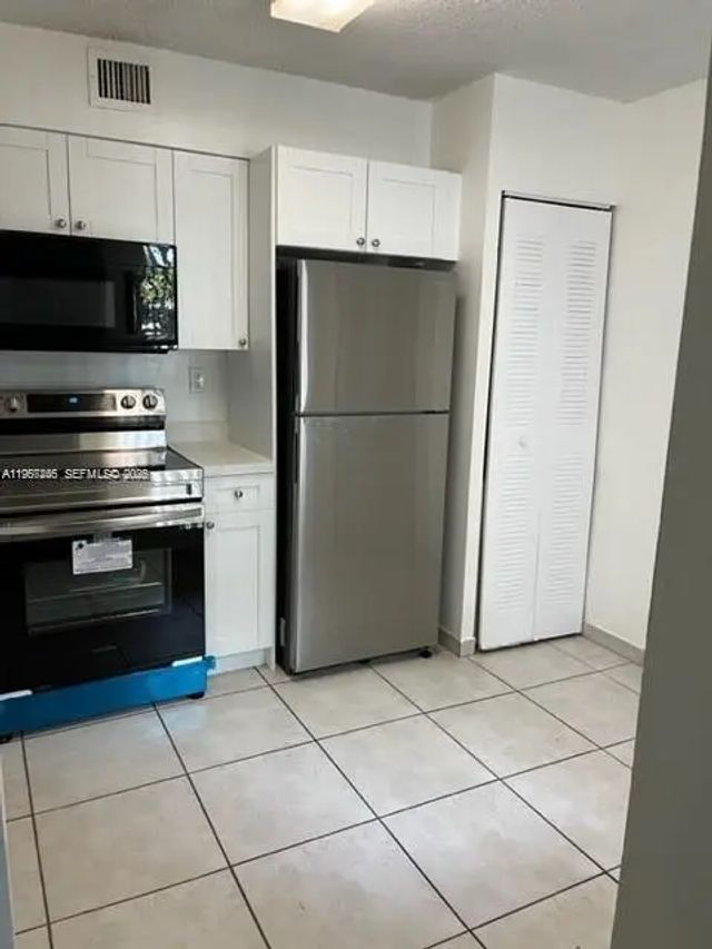 14020 Sw 90th Terrace #14020, Miami