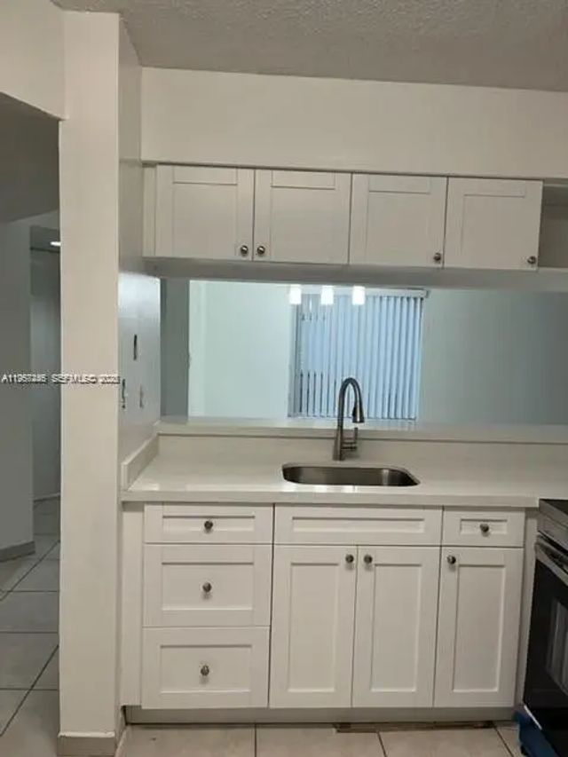 3 of 13 - 14020 Sw 90th Terrace #14020, Miami, FL
