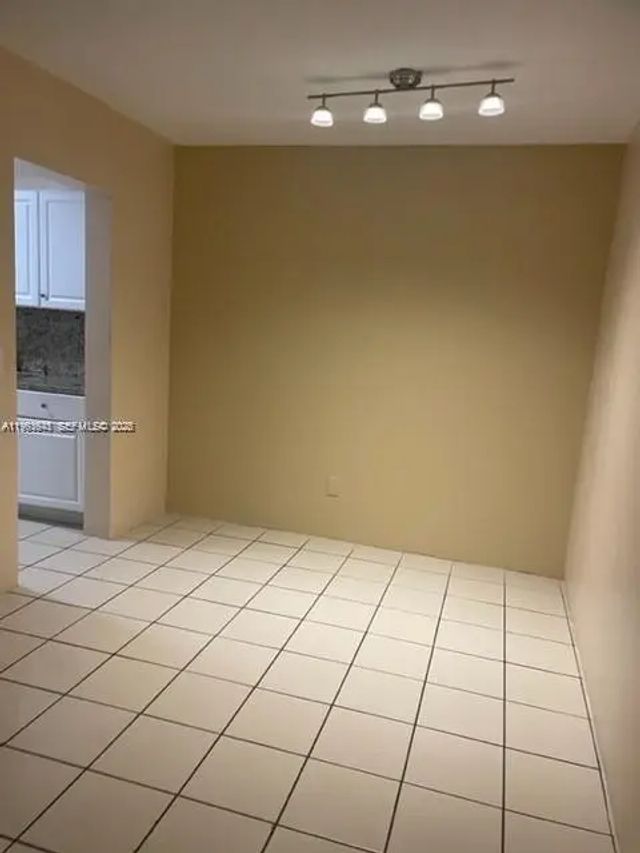 4 of 13 - 1450 Atlantic Shores Boulevard #304, Hallandale Beach, FL