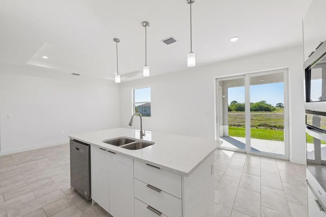 5 of 30 - 9006 S Castle Circle, LaBelle, FL