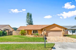 Photo of Listing #R11164899