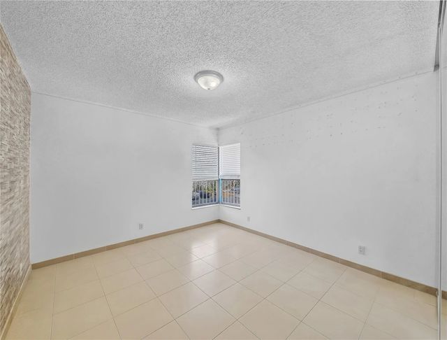 5 of 35 - 3413 Cocoplum Circle #3407, Coconut Creek, FL