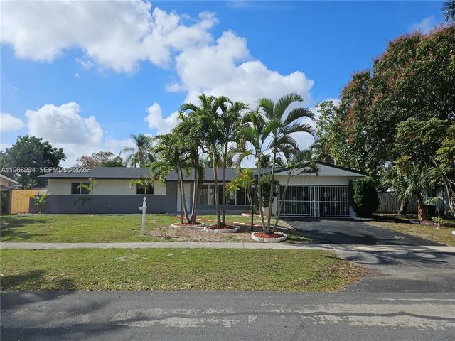 221 Sw 53rd Avenue, Plantation