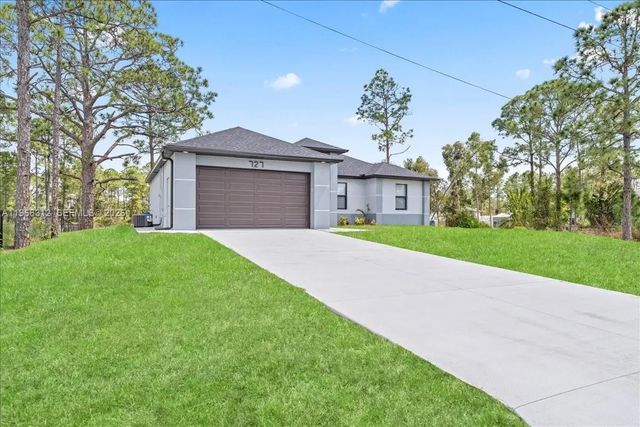 3 of 44 - 727 Drury Avenue, Lehigh Acres, FL