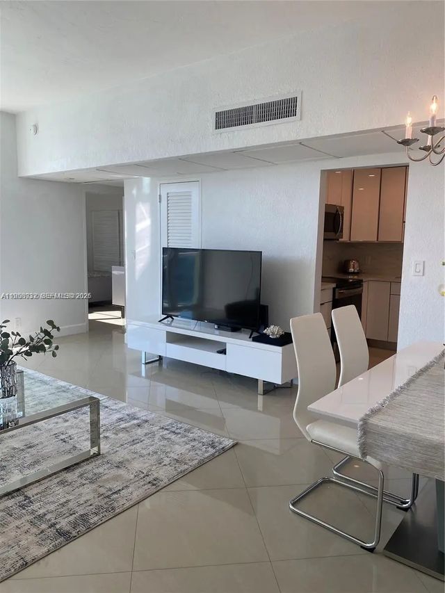 3 of 36 - 3801 S Ocean Drive #ph16s, Hollywood, FL