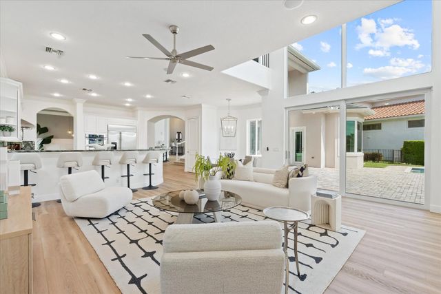 5 of 29 - 432 Savoie Drive, Palm Beach Gardens, FL