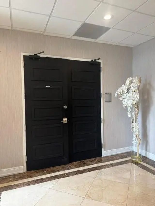 3 of 9 - 3785 N Federal Highway, Boca Raton, FL
