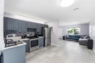 Photo of Listing #F10553916