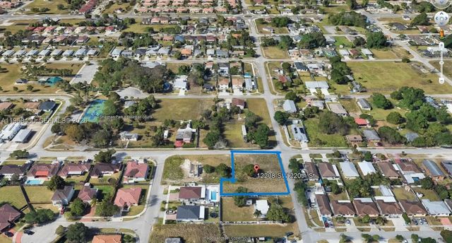 2 of 4 - 12208 Sw 220 Street, Miami, FL