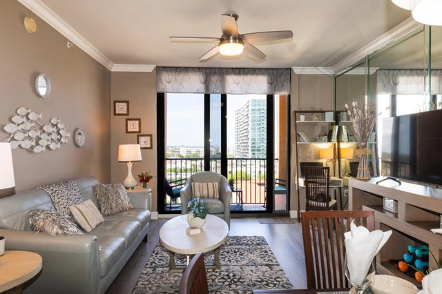 651 Okeechobee Boulevard #1008, West Palm Beach