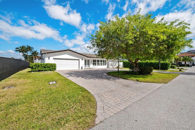 4 of 41 - 2821 Ne 9th Court, Pompano Beach, FL
