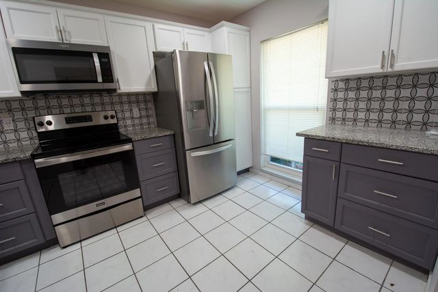 4 of 15 - 325 Colony Lane #b, Fort Pierce, FL