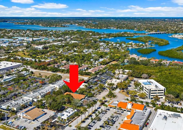 2 of 6 - 100 Intracoastal Pointe Drive, Jupiter, FL