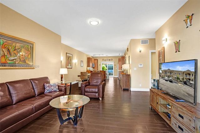 3 of 78 - 4812 Washington Street #3, Hollywood, FL