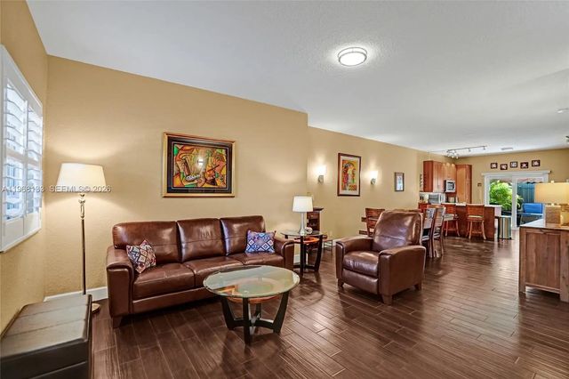 4 of 78 - 4812 Washington Street #3, Hollywood, FL