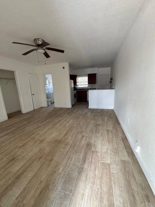 Photo of Listing #R11165114