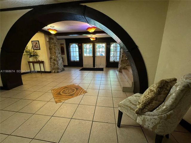 4 of 45 - 3720 Inverrary Drive #1n, Lauderhill, FL