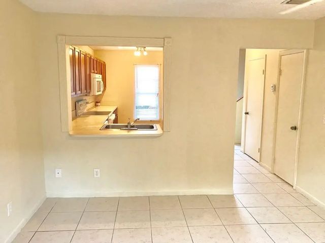 2 of 13 - 5005 Breckenridge Place #4, West Palm Beach, FL