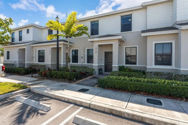 2 of 38 - 514 Ne 12th Street, Florida City, FL