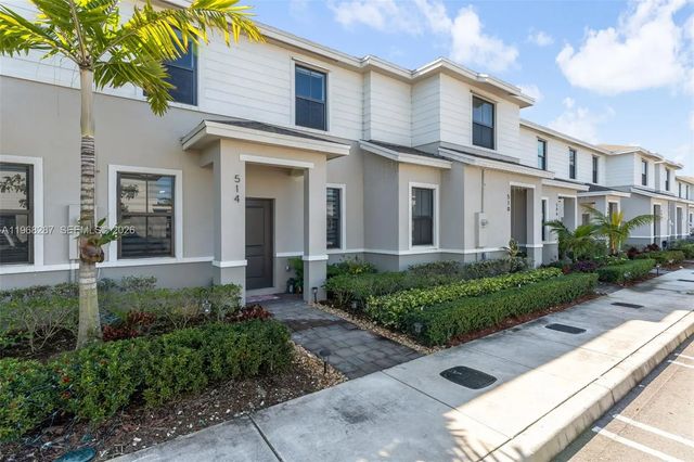3 of 38 - 514 Ne 12th Street, Florida City, FL