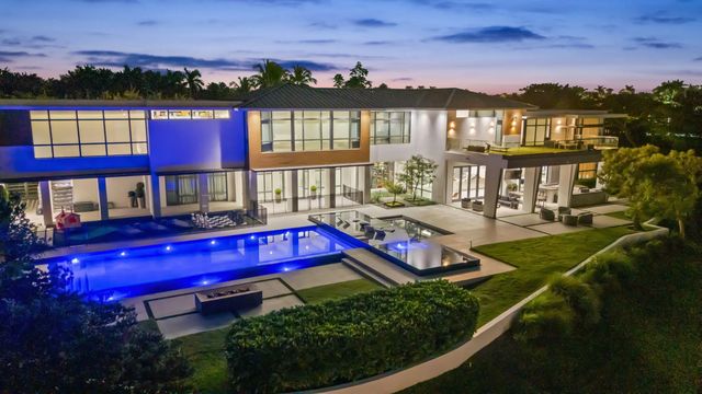 2 of 70 - 10691 Golden Eagle Court, Plantation, FL