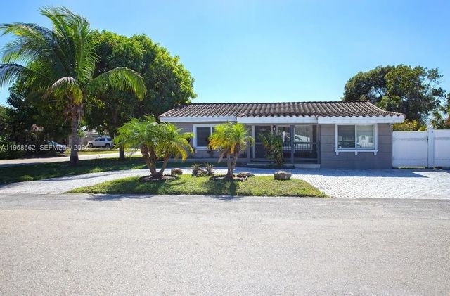 2 of 43 - 2450 Ne 18th Street, Pompano Beach, FL