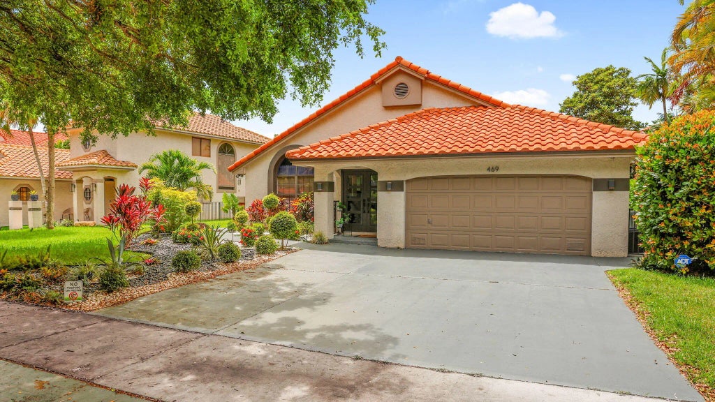 469 Nw 38th Avenue, Deerfield Beach
