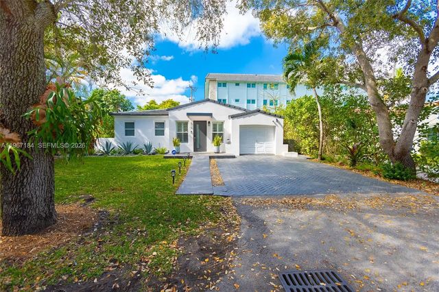 4 of 53 - 814 Monterey Street, Coral Gables, FL